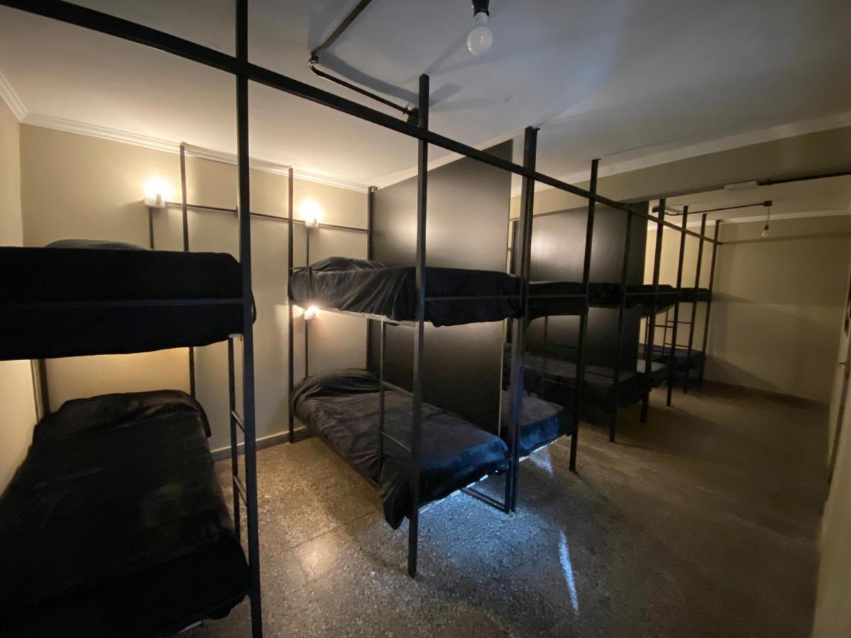 Urban Jungle Hostel ซันมิเกลเดตูกูมาน ภายนอก รูปภาพ