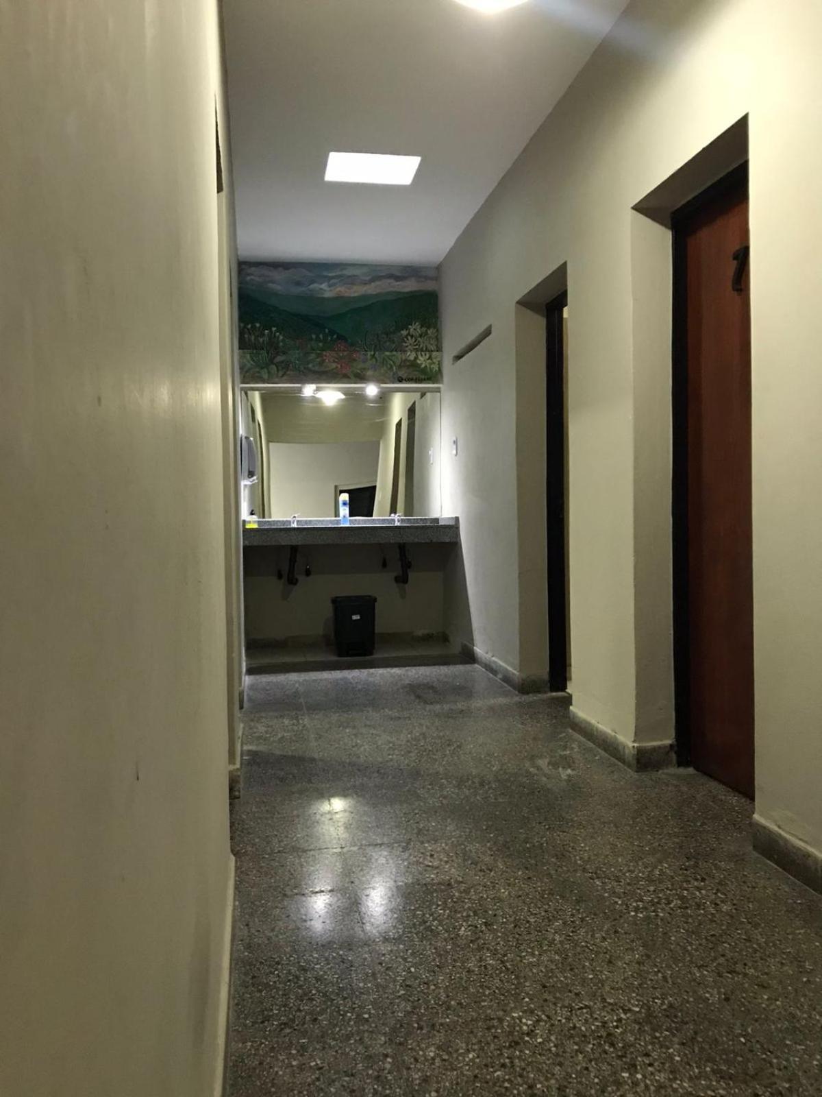 Urban Jungle Hostel ซันมิเกลเดตูกูมาน ภายนอก รูปภาพ