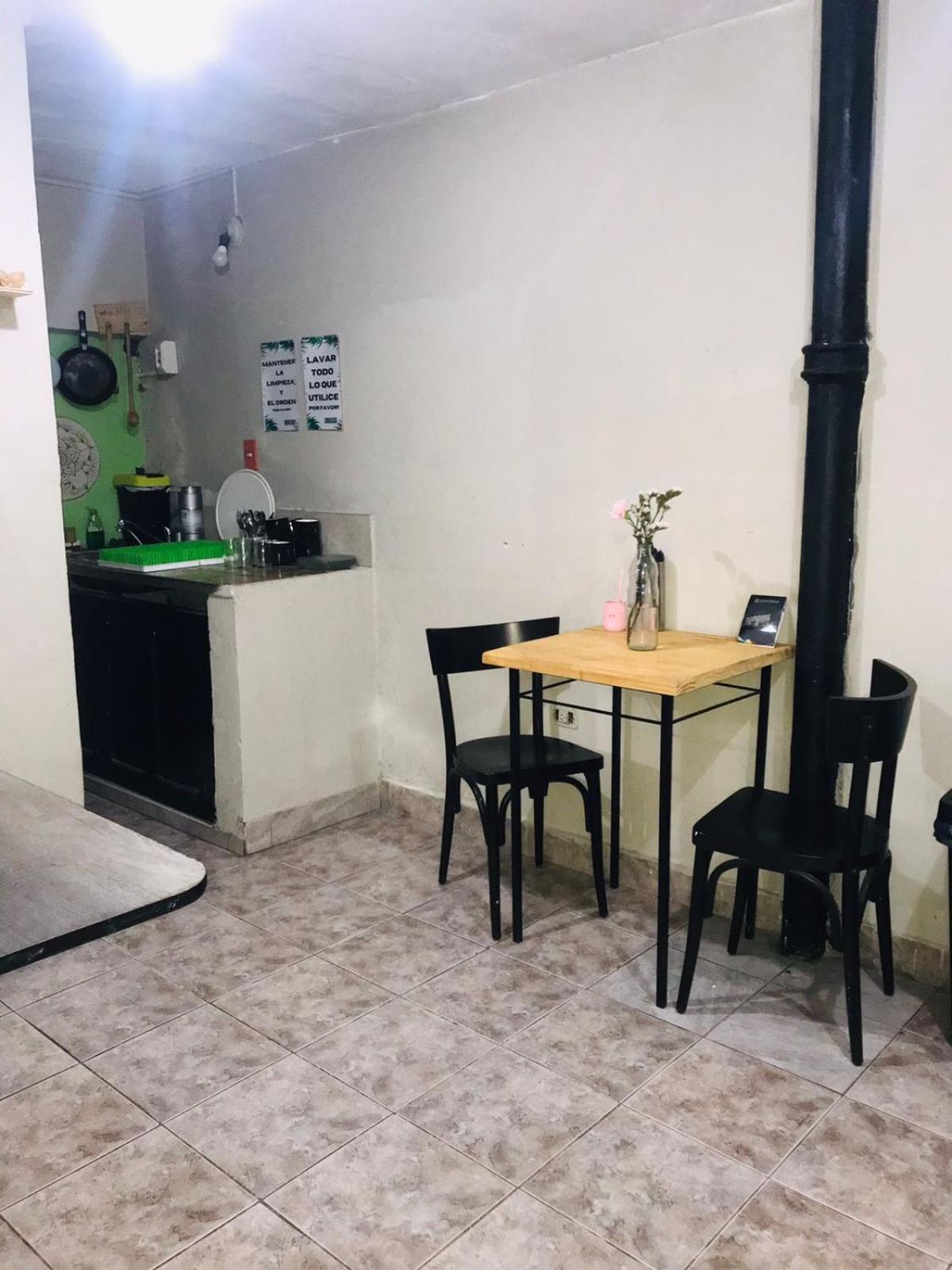 Urban Jungle Hostel ซันมิเกลเดตูกูมาน ภายนอก รูปภาพ