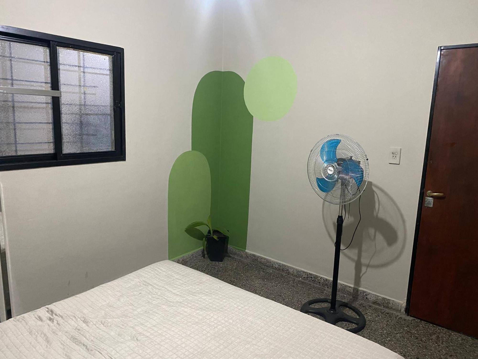Urban Jungle Hostel ซันมิเกลเดตูกูมาน ภายนอก รูปภาพ