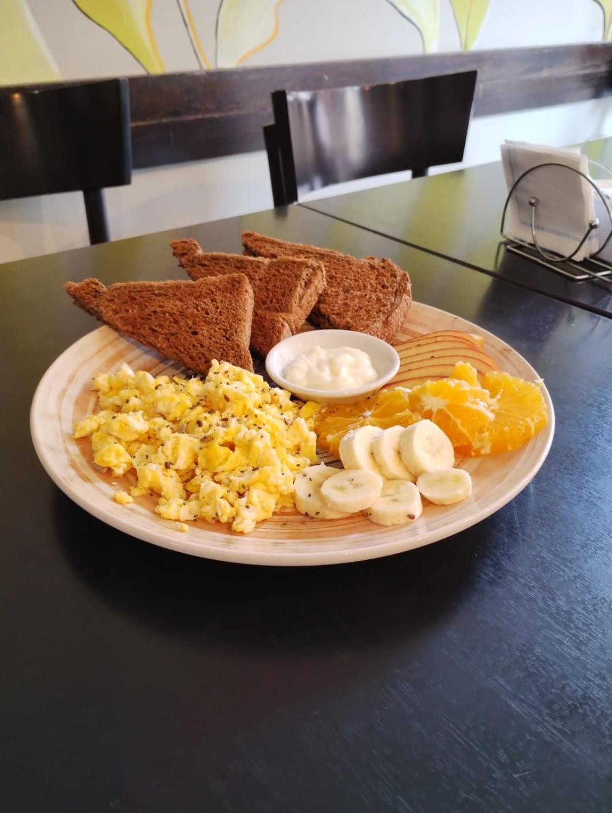 Urban Jungle Hostel ซันมิเกลเดตูกูมาน ภายนอก รูปภาพ