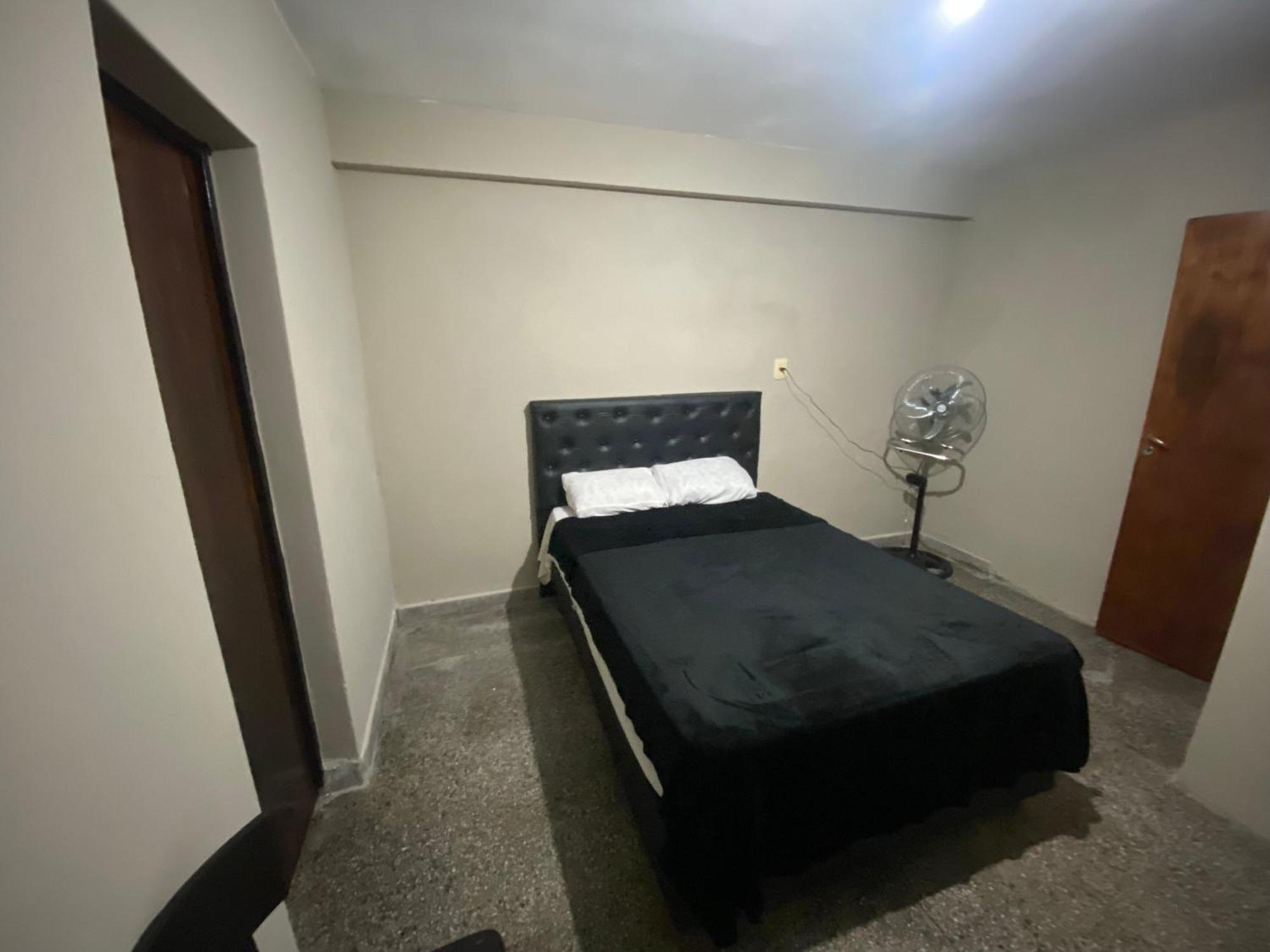 Urban Jungle Hostel ซันมิเกลเดตูกูมาน ภายนอก รูปภาพ